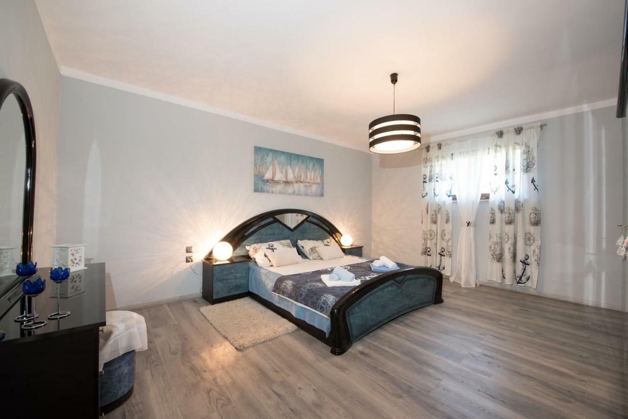 רייקה Apartman Vita מראה חיצוני תמונה