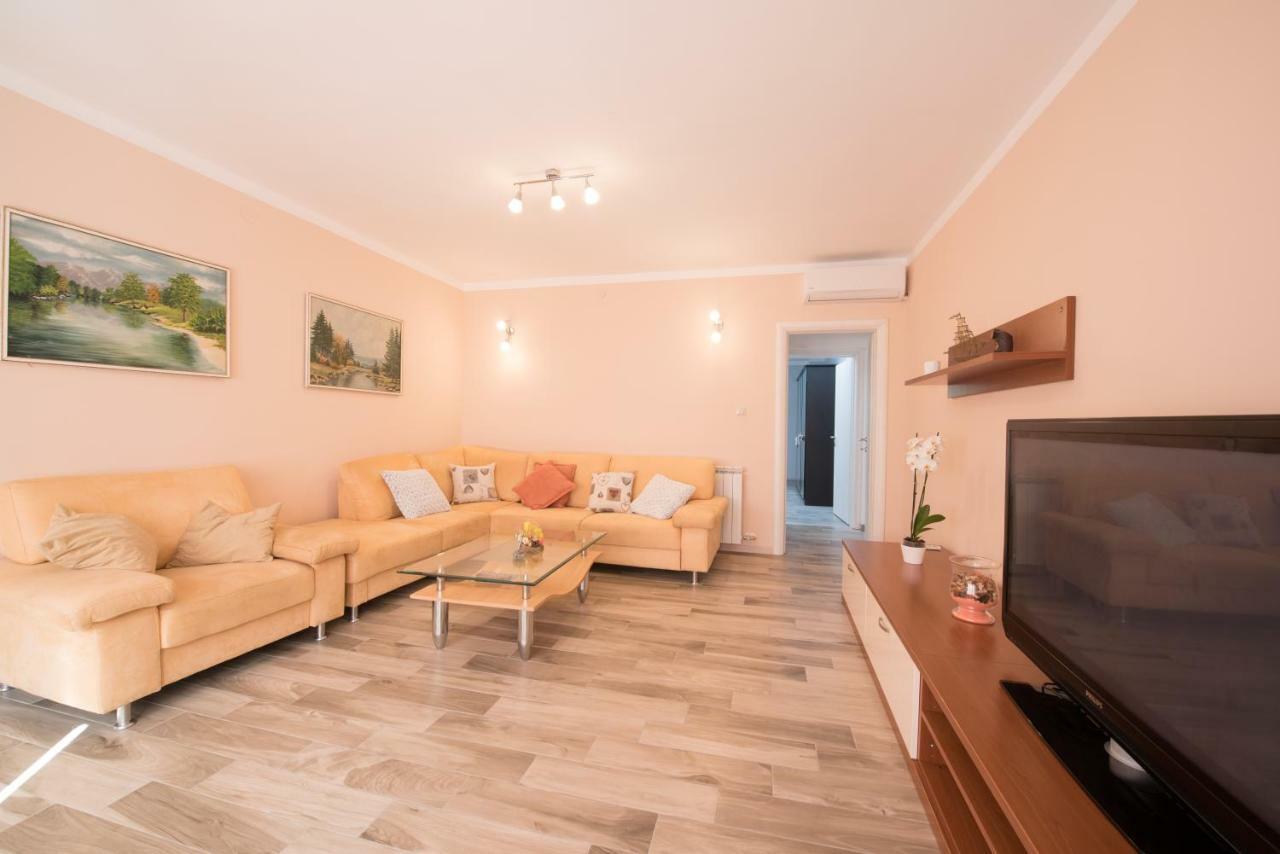 רייקה Apartman Vita מראה חיצוני תמונה