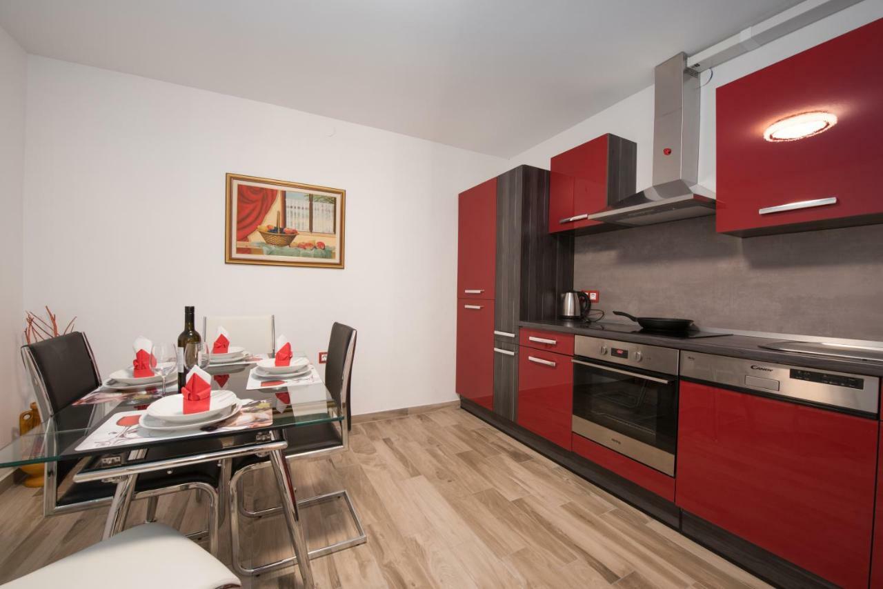 רייקה Apartman Vita מראה חיצוני תמונה
